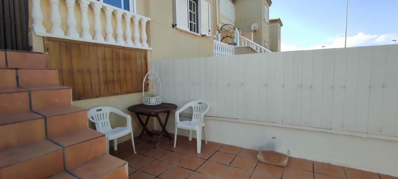 Zeus Beach La Mata Torrevieja Extérieur photo